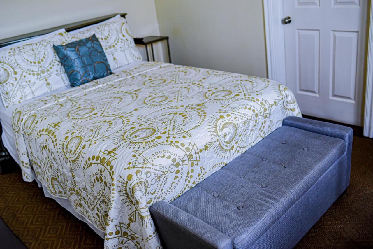 לוסאה Blue Paloma Bed & Breakfast מראה חיצוני תמונה