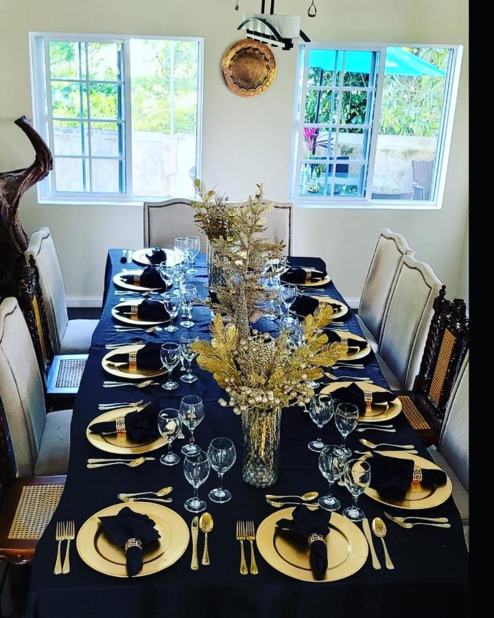 לוסאה Blue Paloma Bed & Breakfast מראה חיצוני תמונה